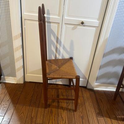 Nine Ladders Back Chairs with Rush Seats (2KD-MG)