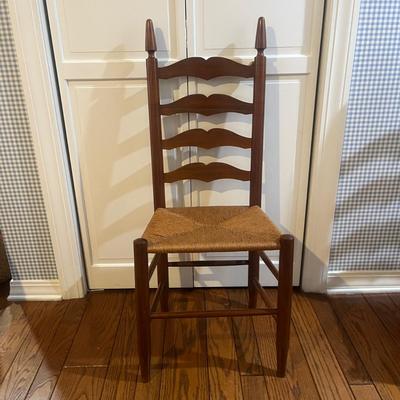 Nine Ladders Back Chairs with Rush Seats (2KD-MG)