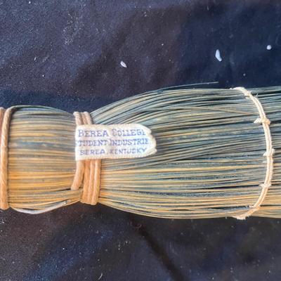 Decorative Folk Art Brooms, Cotton Wreath & Iron Hook (2KD-MG)