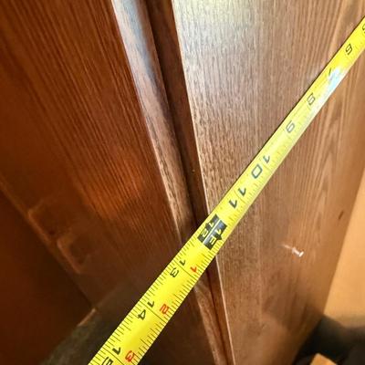 Storage cabinet with doors