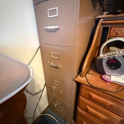 4 drawer metal file cabinet