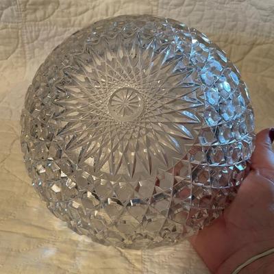 Glass bowl-sharkbite rim & crisscross pattern