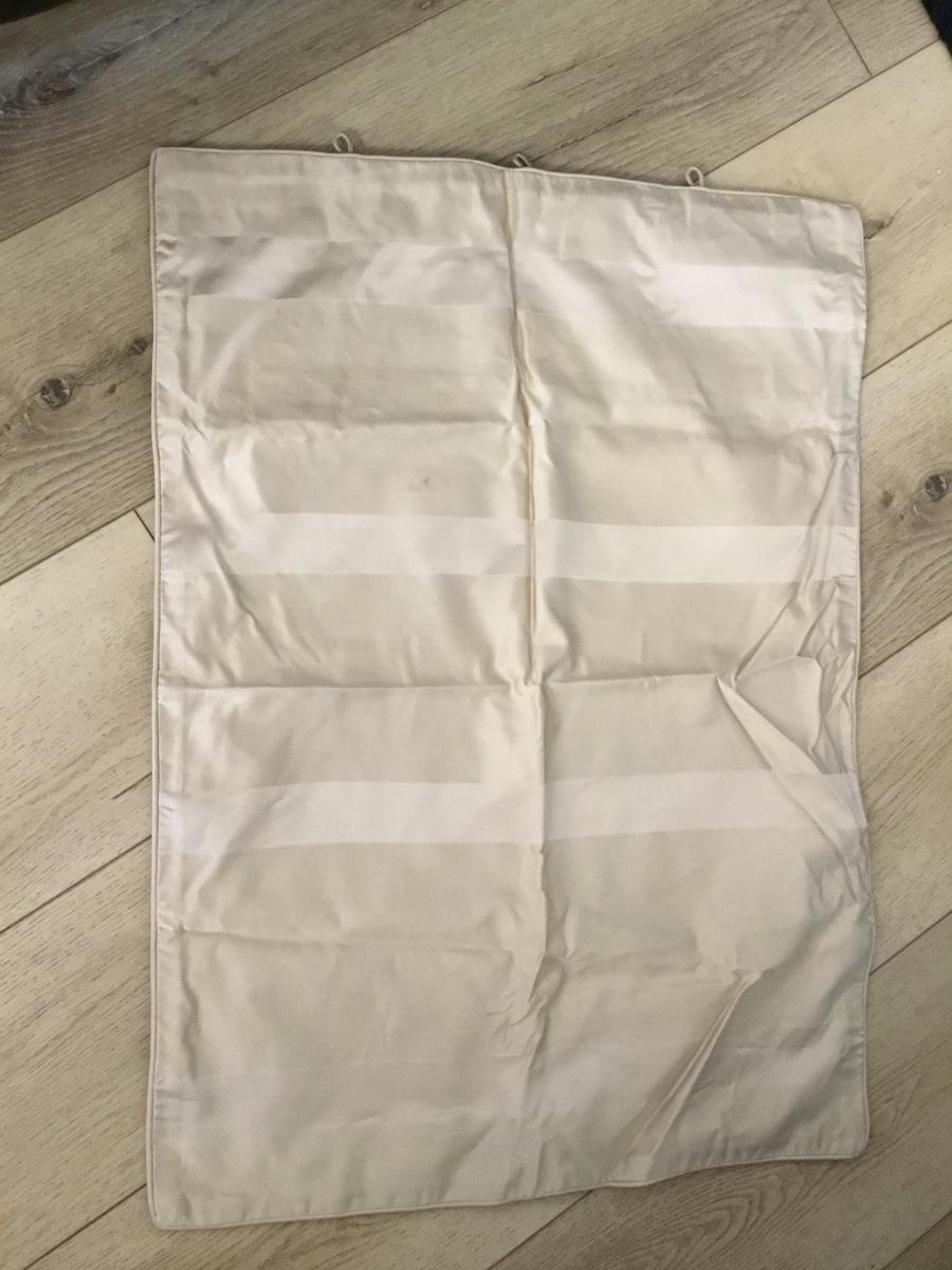 New Williams and Sonoma 100 silk pillowcase