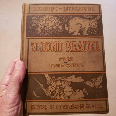 Antique School Books And More (2S-KD)