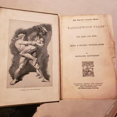 Antique School Books And More (2S-KD)