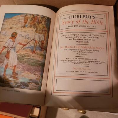 Antique School Books And More (2S-KD)