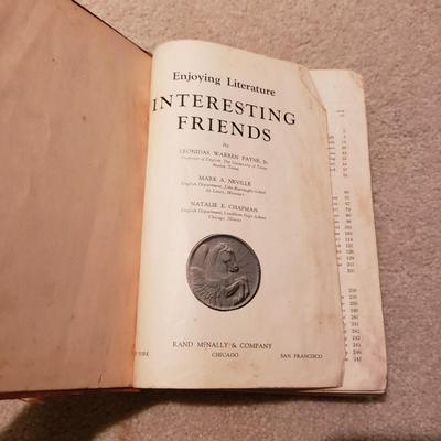 Antique School Books And More (2S-KD)