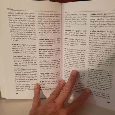 Resource Books-Words and More (2S-KD)
