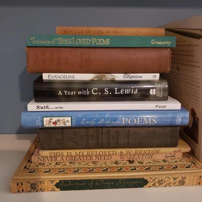 Vintage Poetry and Shakespeare Books (2S-KD)