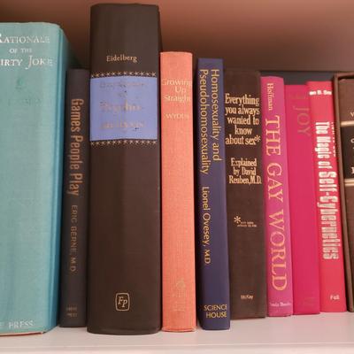 Psychology Themed Books and More (2S-KD)