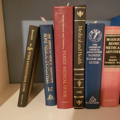 Medical Themed Books (2S-KD)