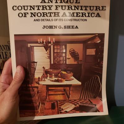 Furniture, Antiques and Decorating Books (2S-KD)