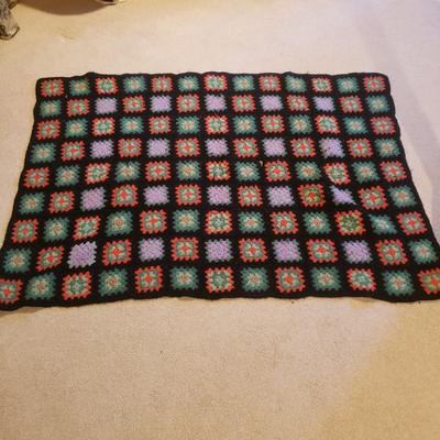 Early's of Witney 100% Wool Throw and Crocheted Blankets (3PB-KD)