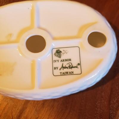 Ivy Arbor by Andre Richard Bath Set (3PB-KD)