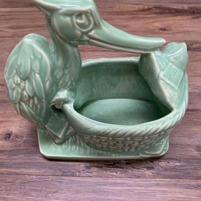 McCoy USA Green stork planter