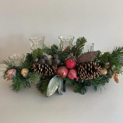 Christmas Season Table Decoration