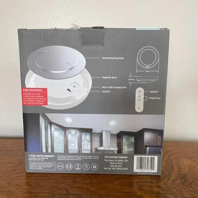 Rechargeable LED Ceiling Light w/Remote Control