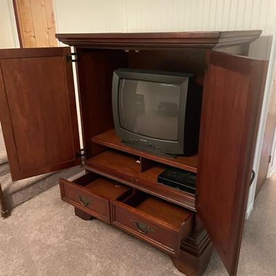 Vintage Cherry Wood Media Center