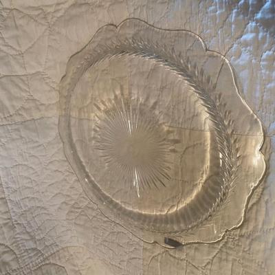 Scalloped edge cake plate