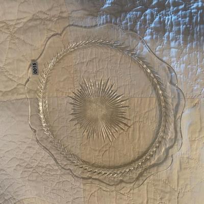 Scalloped edge cake plate