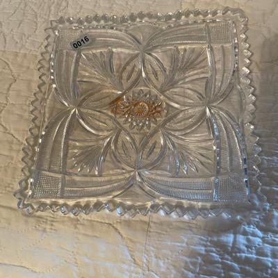 Beautiful sawtooth edge plate