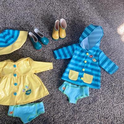 AMERICAN GIRL RAIN GEAR, BOOTS, HAT AND JACKETS