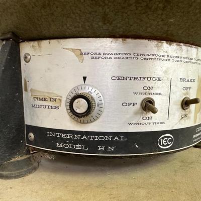 INTERNATIONAL CENTRIFUGE