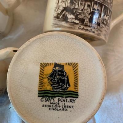 Vtg Gray’s pottery Stoke-on-Trent 5-cup set