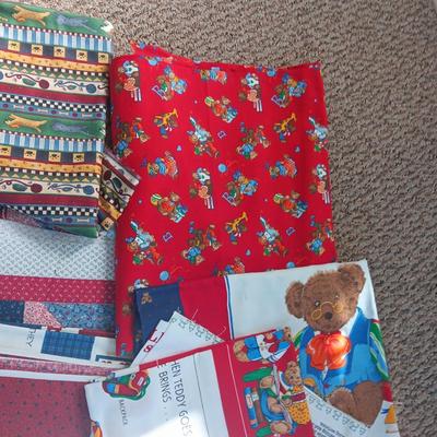 SEWING MATERIAL WITH DOGS, CATS AND TEDDY BEARS