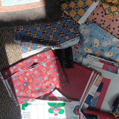 SEWING MATERIAL WITH DOGS, CATS AND TEDDY BEARS