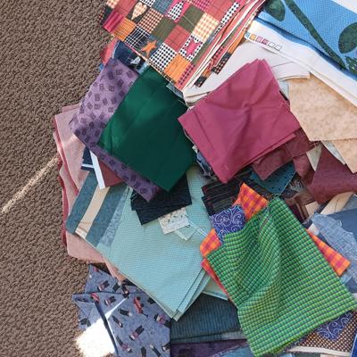 VARIETY OF SEWING MATERIAL