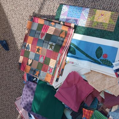 VARIETY OF SEWING MATERIAL
