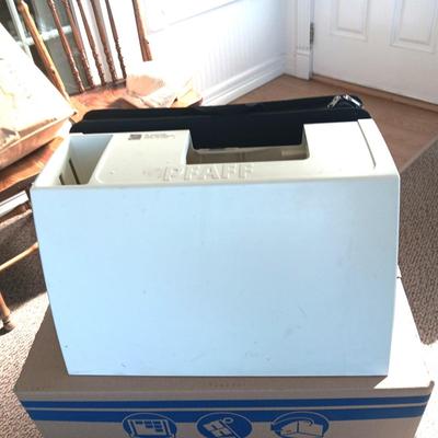 A PFAFF SEWING MACHINE COVER