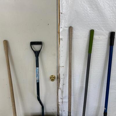 SNOW SHOVEL AND YARD TOOLS
