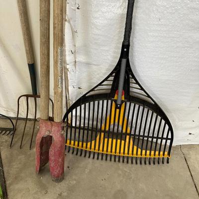 YARD TOOLS