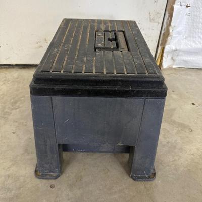 TOOL BOX STOOL WITH CLAMPS