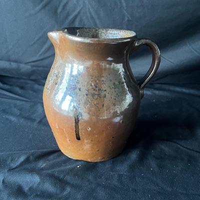 Ironstone Pottery Pitcher (2LR-MG)