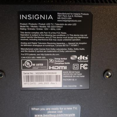 Insignia 32” TV & Magnavox DVD/VCR (2LR-MG)