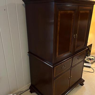 Wooden TV Armoire (2LR-MG)