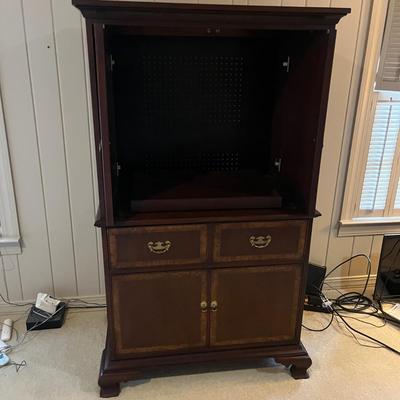 Wooden TV Armoire (2LR-MG)