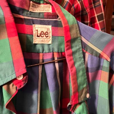 Big Lot Men's Short Sleeve Shirts - Wrangler, Lee, Nautica