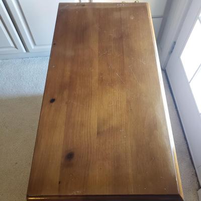 Townshend Side Table (2LR-MG)