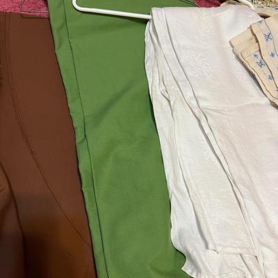 Vintage Table Linens
