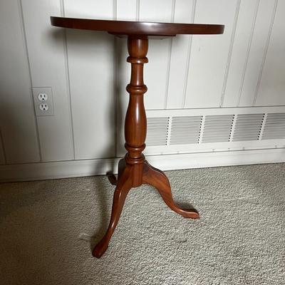 Two Pedestal Solid Wood Side Tables (2LR-MG)