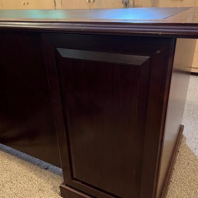 6 Drawer Executive Office Desk