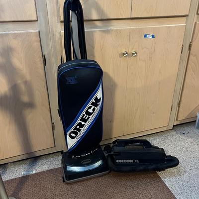 2 Piece Oreck XL Vacuum Lot