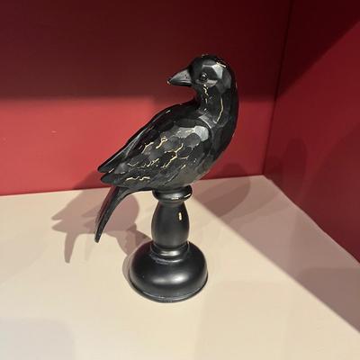 Trio of Crow Statuettes (2LR-MG)