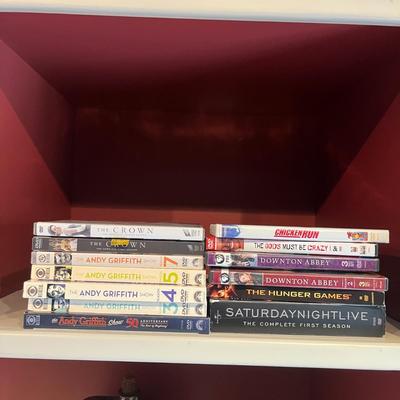 Collection of CDs & DVDs (2LR-MG)