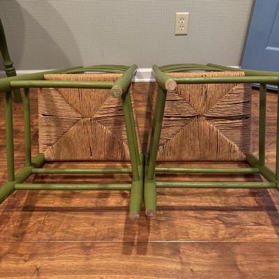Green Painted Table and Chairs (1BK- TF)