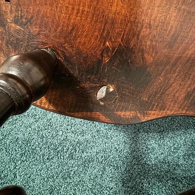Spindle Back Rocking Chair (1BD- TF)
